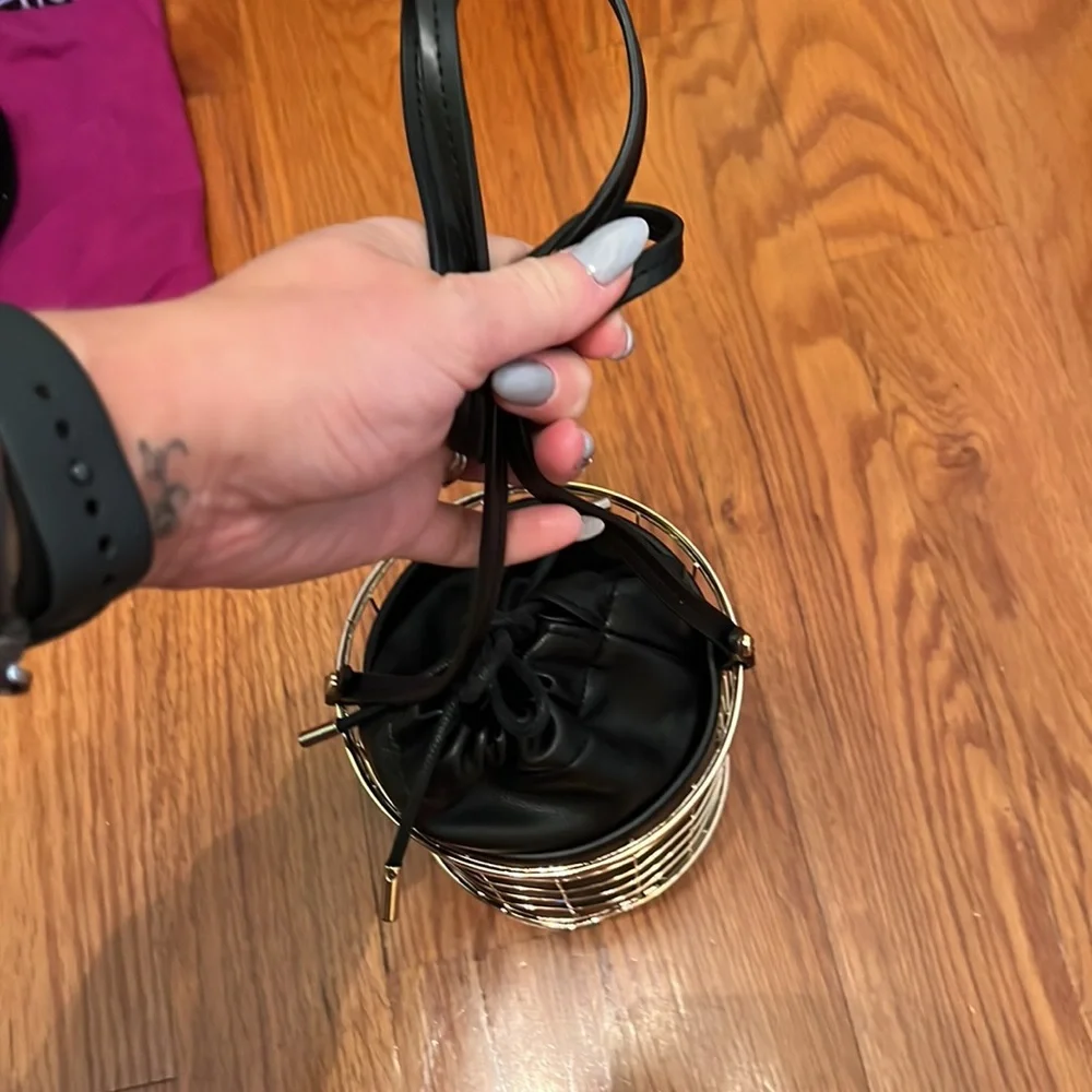 Perfect party set: DV gladiator high heel sandals + zara bucket bag - Picture 9 of 11